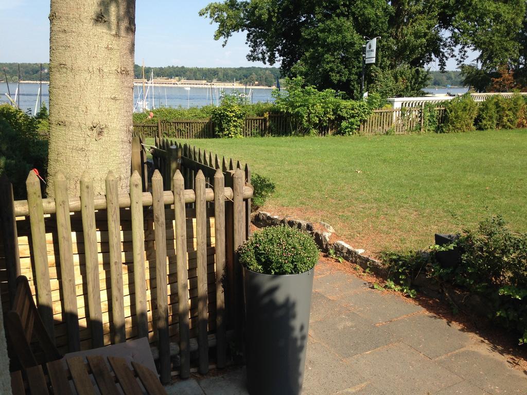 Apartment Am Wannsee Berlin Exteriör bild